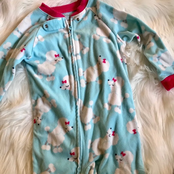 Carters 3t pajamas -2 pair - Picture 4 of 5